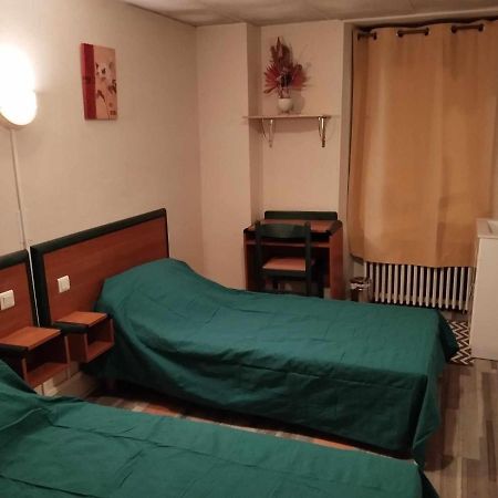 Hotel Moderne Prades-d'Aubrac Esterno foto