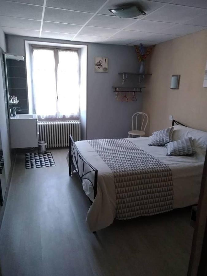 Hotel Moderne Prades-d'Aubrac Esterno foto