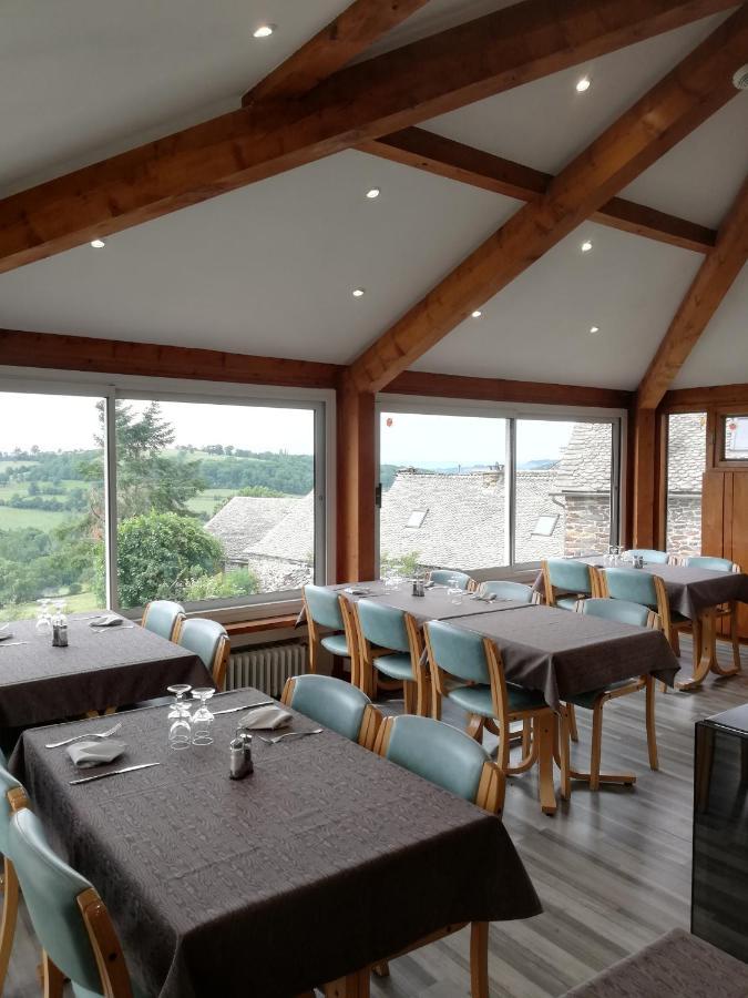 Hotel Moderne Prades-d'Aubrac Esterno foto