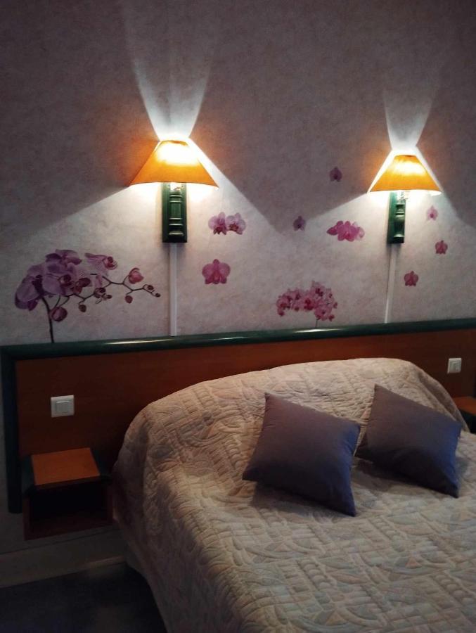 Hotel Moderne Prades-d'Aubrac Esterno foto