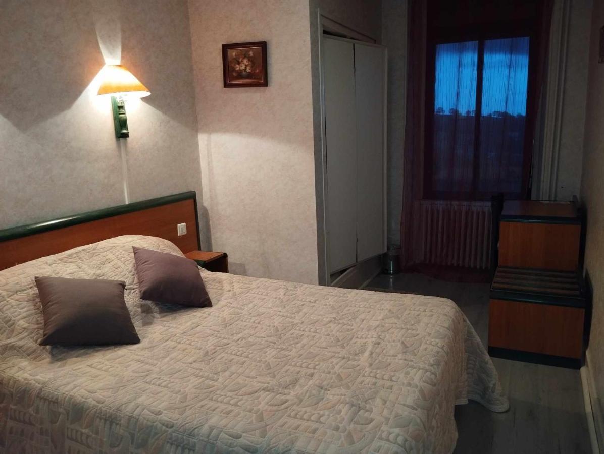 Hotel Moderne Prades-d'Aubrac Esterno foto